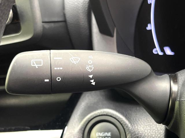 ヤリスクロス Ｘ　禁煙車　ディスプレイオーディオ　バックカメラ　セーフティセンス　レーダークルーズコントロール　ＥＴＣ　ステアリングスイッチ　オートマティックハイビーム　電子パーキング　オートブレーキホールド（22枚目）