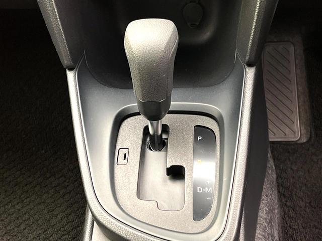 ヤリスクロス Ｘ　禁煙車　ディスプレイオーディオ　バックカメラ　セーフティセンス　レーダークルーズコントロール　ＥＴＣ　ステアリングスイッチ　オートマティックハイビーム　電子パーキング　オートブレーキホールド（25枚目）