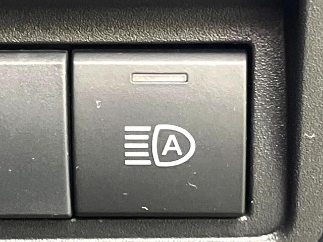 ヤリスクロス Ｘ　禁煙車　ディスプレイオーディオ　バックカメラ　セーフティセンス　レーダークルーズコントロール　ＥＴＣ　ステアリングスイッチ　オートマティックハイビーム　電子パーキング　オートブレーキホールド（29枚目）