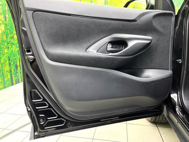 ヤリスクロス Ｘ　禁煙車　ディスプレイオーディオ　バックカメラ　セーフティセンス　レーダークルーズコントロール　ＥＴＣ　ステアリングスイッチ　オートマティックハイビーム　電子パーキング　オートブレーキホールド（46枚目）