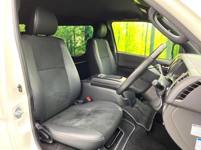 ハイエースバン スーパーＧＬ　ダークプライムＩＩ　衝突軽減　純正ナビ　全周囲カメラ　スマートキー　ドライブレコーダー　ＥＴＣ　ＬＥＤヘッドライト　Ｂｌｕｅｔｏｏｔｈ再生　デジタルインナーミラー　フルセグＴＶ　電動格納ミラー　オートハイビーム　禁煙車（8枚目）