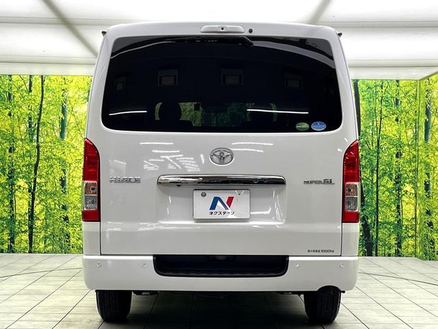 ハイエースバン スーパーＧＬ　ダークプライムＩＩ　衝突軽減　純正ナビ　全周囲カメラ　スマートキー　ドライブレコーダー　ＥＴＣ　ＬＥＤヘッドライト　Ｂｌｕｅｔｏｏｔｈ再生　デジタルインナーミラー　フルセグＴＶ　電動格納ミラー　オートハイビーム　禁煙車（15枚目）