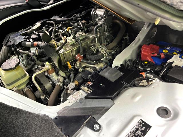 ハイエースバン スーパーＧＬ　ダークプライムＩＩ　衝突軽減　純正ナビ　全周囲カメラ　スマートキー　ドライブレコーダー　ＥＴＣ　ＬＥＤヘッドライト　Ｂｌｕｅｔｏｏｔｈ再生　デジタルインナーミラー　フルセグＴＶ　電動格納ミラー　オートハイビーム　禁煙車（18枚目）