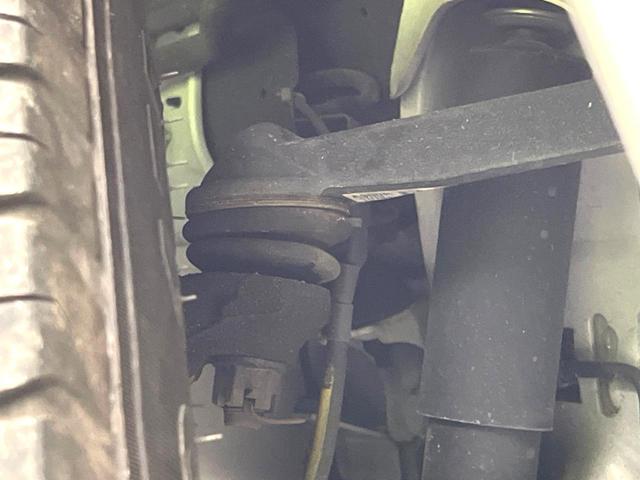 ハイエースバン スーパーＧＬ　ダークプライムＩＩ　衝突軽減　純正ナビ　全周囲カメラ　スマートキー　ドライブレコーダー　ＥＴＣ　ＬＥＤヘッドライト　Ｂｌｕｅｔｏｏｔｈ再生　デジタルインナーミラー　フルセグＴＶ　電動格納ミラー　オートハイビーム　禁煙車（21枚目）