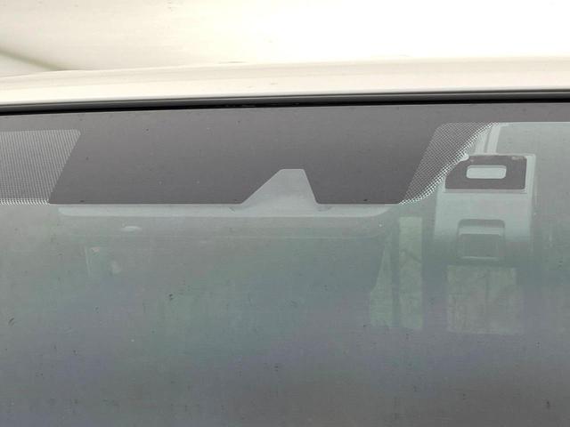 ハイエースバン スーパーＧＬ　ダークプライムＩＩ　衝突軽減　純正ナビ　全周囲カメラ　スマートキー　ドライブレコーダー　ＥＴＣ　ＬＥＤヘッドライト　Ｂｌｕｅｔｏｏｔｈ再生　デジタルインナーミラー　フルセグＴＶ　電動格納ミラー　オートハイビーム　禁煙車（29枚目）