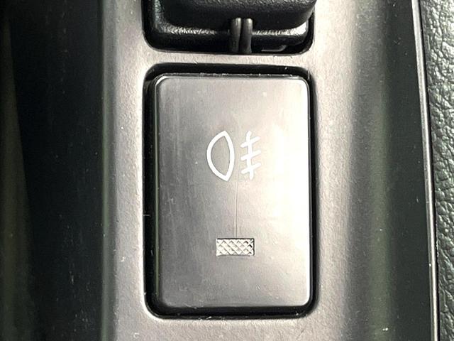 ハイエースバン スーパーＧＬ　ダークプライムＩＩ　衝突軽減　純正ナビ　全周囲カメラ　スマートキー　ドライブレコーダー　ＥＴＣ　ＬＥＤヘッドライト　Ｂｌｕｅｔｏｏｔｈ再生　デジタルインナーミラー　フルセグＴＶ　電動格納ミラー　オートハイビーム　禁煙車（43枚目）