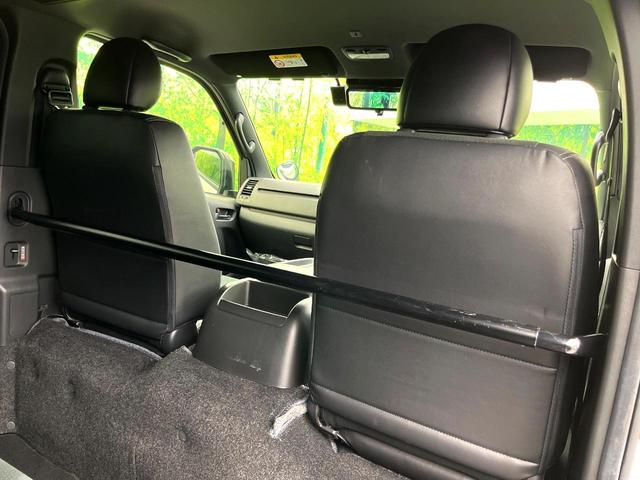 ハイエースバン スーパーＧＬ　ダークプライムＩＩ　衝突軽減　純正ナビ　全周囲カメラ　スマートキー　ドライブレコーダー　ＥＴＣ　ＬＥＤヘッドライト　Ｂｌｕｅｔｏｏｔｈ再生　デジタルインナーミラー　フルセグＴＶ　電動格納ミラー　オートハイビーム　禁煙車（45枚目）