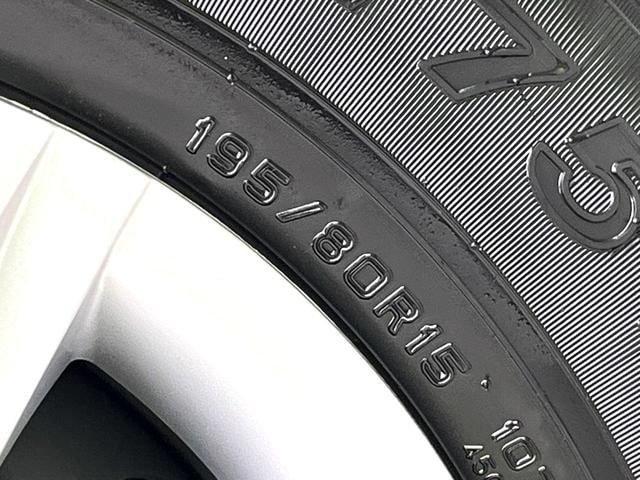 ハイエースバン スーパーＧＬ　ダークプライムＩＩ　衝突軽減　純正ナビ　全周囲カメラ　スマートキー　ドライブレコーダー　ＥＴＣ　ＬＥＤヘッドライト　Ｂｌｕｅｔｏｏｔｈ再生　デジタルインナーミラー　フルセグＴＶ　電動格納ミラー　オートハイビーム　禁煙車（58枚目）