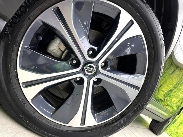 キックス Ｘ　ツートーンインテリアエディション　インテリジェントエマージェンシーブレーキ　純正ナビ　全周囲カメラ　ＥＴＣ　スマートキー　プロパイロット　ＬＥＤヘッド　純正１７インチアルミホイール　シートヒーター　Ｂｌｕｅｔｏｏｔｈ再生　禁煙車（13枚目）