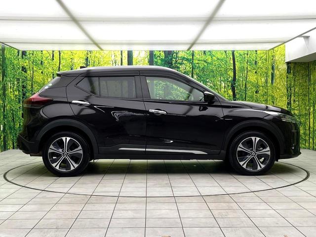 キックス Ｘ　ツートーンインテリアエディション　インテリジェントエマージェンシーブレーキ　純正ナビ　全周囲カメラ　ＥＴＣ　スマートキー　プロパイロット　ＬＥＤヘッド　純正１７インチアルミホイール　シートヒーター　Ｂｌｕｅｔｏｏｔｈ再生　禁煙車（51枚目）