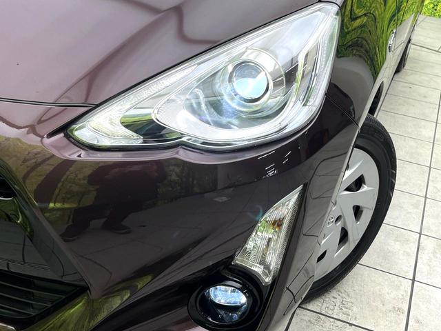 アクア Ｓスタイルブラック　禁煙車　セーフティセンス　純正ナビ　バックカメラ　ＥＴＣ　ＬＥＤヘッド　オートライト　オートエアコン　車線逸脱警報　オートマティックハイビーム　ステアリングスイッチ　スマートキー（12枚目）