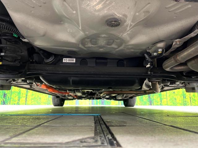 アクア Ｓスタイルブラック　禁煙車　セーフティセンス　純正ナビ　バックカメラ　ＥＴＣ　ＬＥＤヘッド　オートライト　オートエアコン　車線逸脱警報　オートマティックハイビーム　ステアリングスイッチ　スマートキー（19枚目）