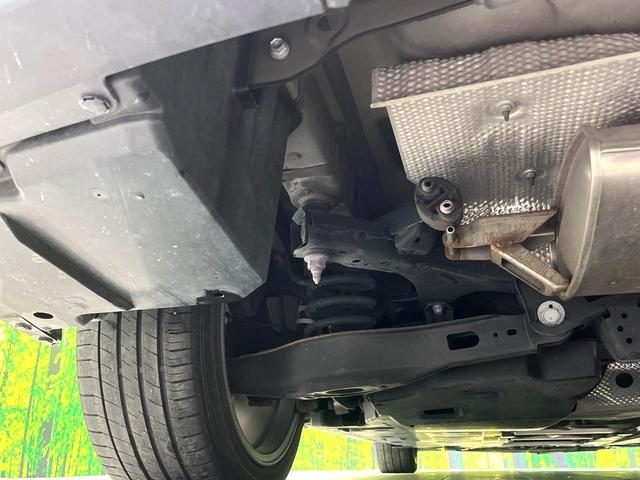 カローラツーリング ハイブリッド ダブルバイビー 禁煙車 メーカー純正ディスプレイ バックカメラ レーダークルーズコントロール セーフティセンス スマートキー 電子パーキング オートブレーキホールド ETC ハーフレザーシート オートライト(22枚目)