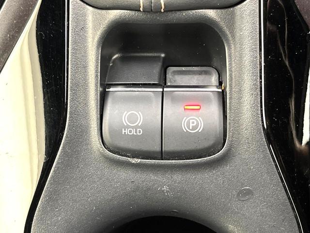 カローラツーリング ハイブリッド ダブルバイビー 禁煙車 メーカー純正ディスプレイ バックカメラ レーダークルーズコントロール セーフティセンス スマートキー 電子パーキング オートブレーキホールド ETC ハーフレザーシート オートライト(26枚目)