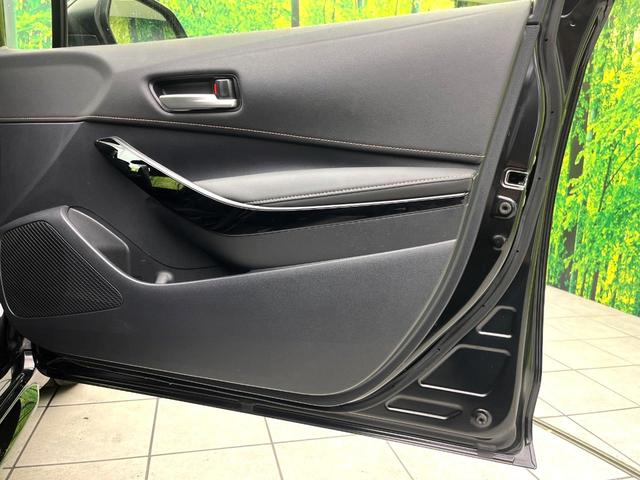 カローラツーリング ハイブリッド ダブルバイビー 禁煙車 メーカー純正ディスプレイ バックカメラ レーダークルーズコントロール セーフティセンス スマートキー 電子パーキング オートブレーキホールド ETC ハーフレザーシート オートライト(45枚目)