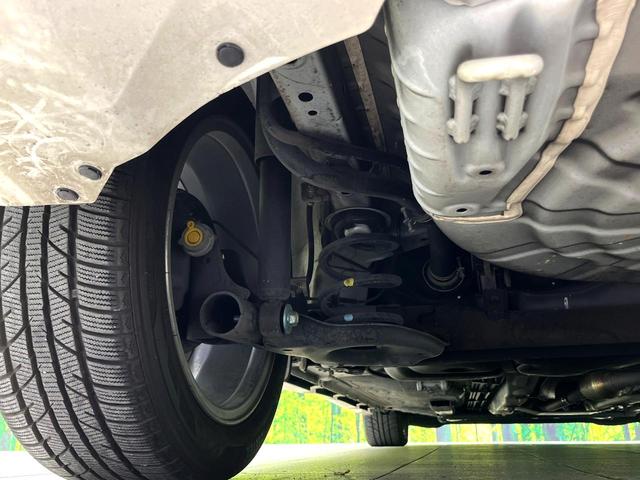 ノート ｅ－パワーオーテック　スポーツスペック　禁煙車　純正ナビ　アラウンドビューモニター　クルーズコントロール　オートエアコン　ＬＥＤヘッドライト　純正１６インチアルミ　純正革巻きステアリング　スマートキー　ＥＴＣ（20枚目）