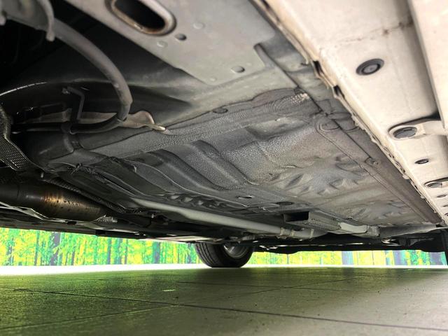 ノート ｅ－パワーオーテック　スポーツスペック　禁煙車　純正ナビ　アラウンドビューモニター　クルーズコントロール　オートエアコン　ＬＥＤヘッドライト　純正１６インチアルミ　純正革巻きステアリング　スマートキー　ＥＴＣ（21枚目）