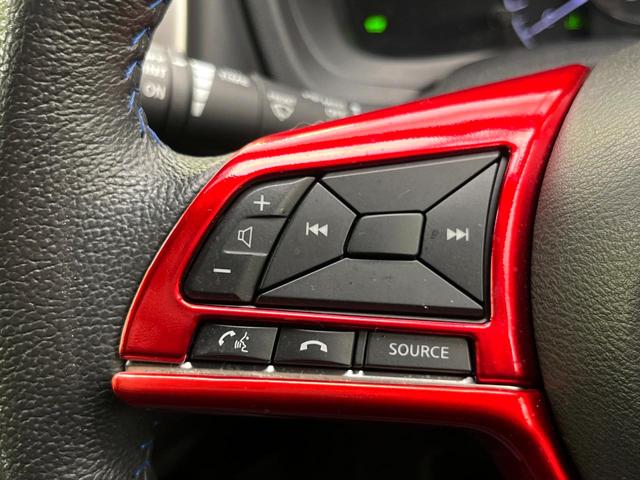 ノート ｅ－パワーオーテック　スポーツスペック　禁煙車　純正ナビ　アラウンドビューモニター　クルーズコントロール　オートエアコン　ＬＥＤヘッドライト　純正１６インチアルミ　純正革巻きステアリング　スマートキー　ＥＴＣ（26枚目）