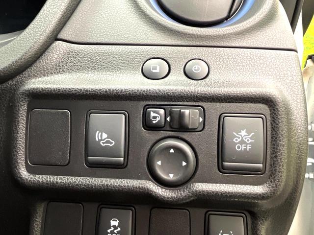 ノート ｅ－パワーオーテック　スポーツスペック　禁煙車　純正ナビ　アラウンドビューモニター　クルーズコントロール　オートエアコン　ＬＥＤヘッドライト　純正１６インチアルミ　純正革巻きステアリング　スマートキー　ＥＴＣ（32枚目）