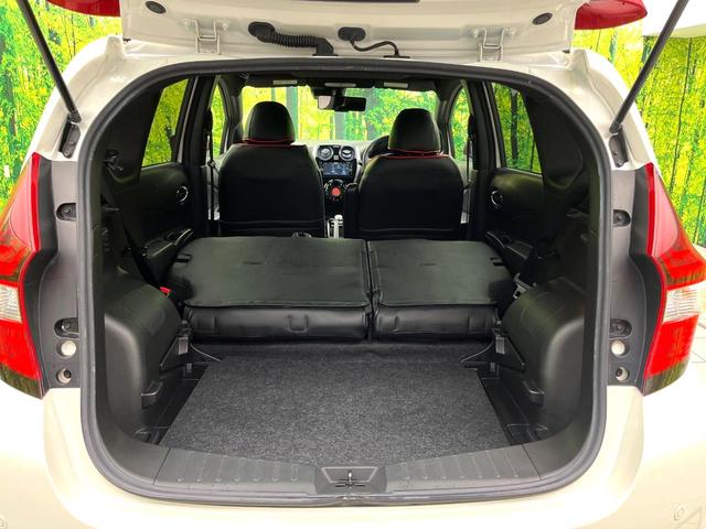 ノート ｅ－パワーオーテック　スポーツスペック　禁煙車　純正ナビ　アラウンドビューモニター　クルーズコントロール　オートエアコン　ＬＥＤヘッドライト　純正１６インチアルミ　純正革巻きステアリング　スマートキー　ＥＴＣ（48枚目）