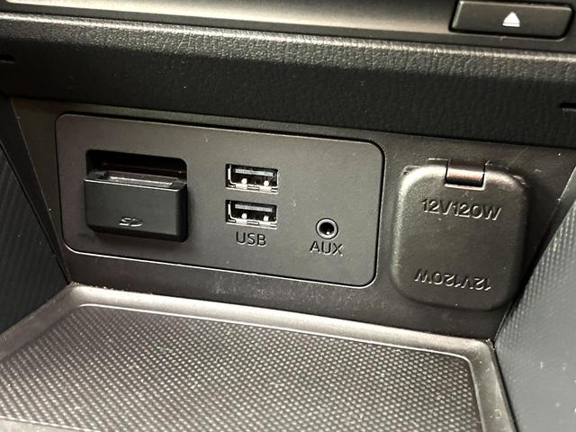 デミオ １３Ｓ　禁煙車　純正ナビ　バックカメラ　衝突軽減ブレーキ　スマートキー　ＬＥＤヘッドライト　純正１５インチアルミ　オートエアコン　電動格納ミラー　パワーウィンドウ　オートライト　ＥＴＣ（37枚目）