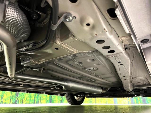 ソリオ ハイブリッドＭＺ　禁煙車　ナビ　バックカメラ　両側パワースライドドア　スズキセーフティー　レーダークルーズコントロール　ＨＩＤライト　フォグランプ　純正１５インチアルミホイール　プッシュスタート　後席シェード（22枚目）