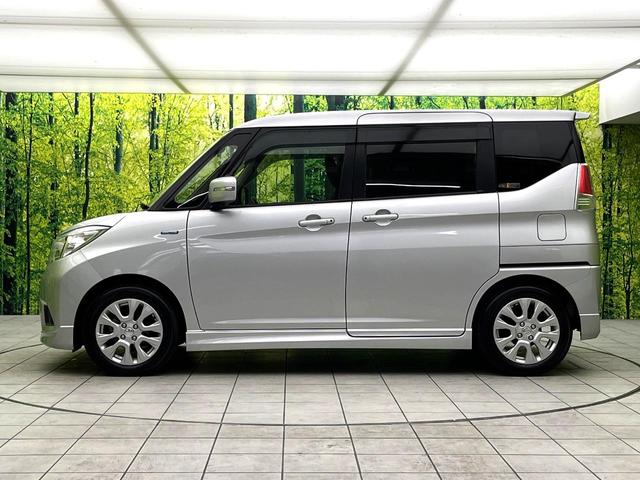ソリオ ハイブリッドＭＺ　禁煙車　ナビ　バックカメラ　両側パワースライドドア　スズキセーフティー　レーダークルーズコントロール　ＨＩＤライト　フォグランプ　純正１５インチアルミホイール　プッシュスタート　後席シェード（25枚目）