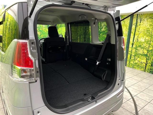 ソリオ ハイブリッドＭＺ　禁煙車　ナビ　バックカメラ　両側パワースライドドア　スズキセーフティー　レーダークルーズコントロール　ＨＩＤライト　フォグランプ　純正１５インチアルミホイール　プッシュスタート　後席シェード（50枚目）