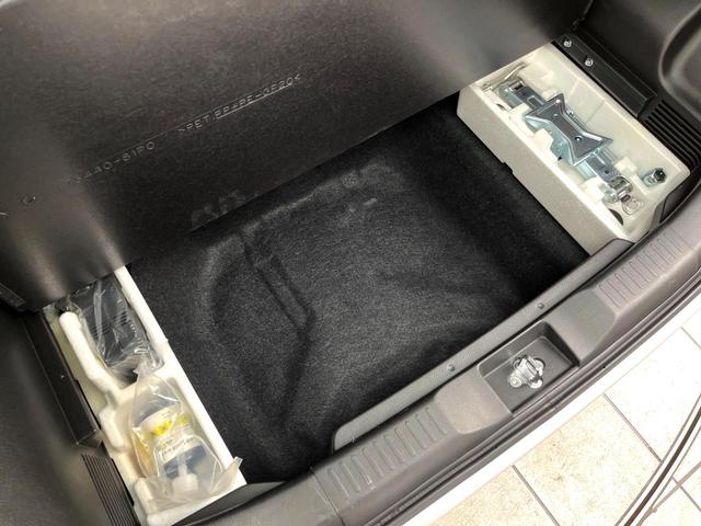 ソリオ ハイブリッドＭＺ　禁煙車　ナビ　バックカメラ　両側パワースライドドア　スズキセーフティー　レーダークルーズコントロール　ＨＩＤライト　フォグランプ　純正１５インチアルミホイール　プッシュスタート　後席シェード（51枚目）