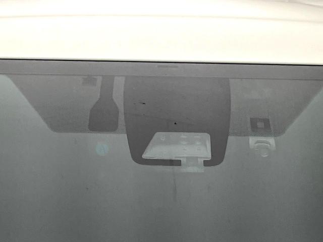 エスクァイア ハイブリッドＧｉ　禁煙車　純正１０型ナビ　バックカメラ　シートヒーター　両側電動スライドドア　ＬＥＤヘッド　セーフティセンス　純正１５インチアルミ　スマートキー　ＥＴＣ　オートエアコン　クルコン　オートライト（25枚目）