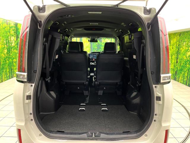 エスクァイア ハイブリッドＧｉ　禁煙車　純正１０型ナビ　バックカメラ　シートヒーター　両側電動スライドドア　ＬＥＤヘッド　セーフティセンス　純正１５インチアルミ　スマートキー　ＥＴＣ　オートエアコン　クルコン　オートライト（56枚目）