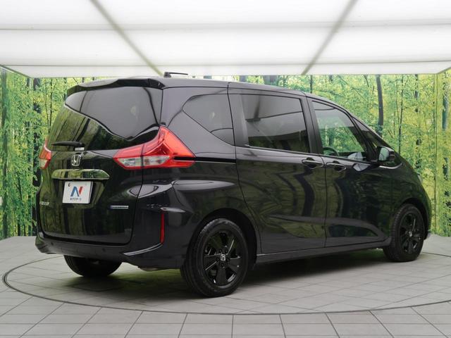 フリードハイブリッド ハイブリッド・Ｇブラックスタイル　禁煙車　純正９型ナビ　両側電動スライドドア　バックカメラ　ホンダセンシング　ドラレコ　コーナーセンサー　スマートキー　ＬＥＤヘッド　ビルトインＥＴＣ　オートライト　オートエアコン（18枚目）