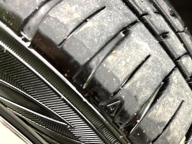 フィットハイブリッド Ｓパッケージ　禁煙車　純正ナビ　バックカメラ　衝突軽減ブレーキ　クルコン　スマートキー　ＨＩＤヘッド　純正１６インチアルミ　オートライト　オートエアコン　パドルシフト　ＥＴＣ　ＢＬＵＥＴＯＯＴＨ（47枚目）