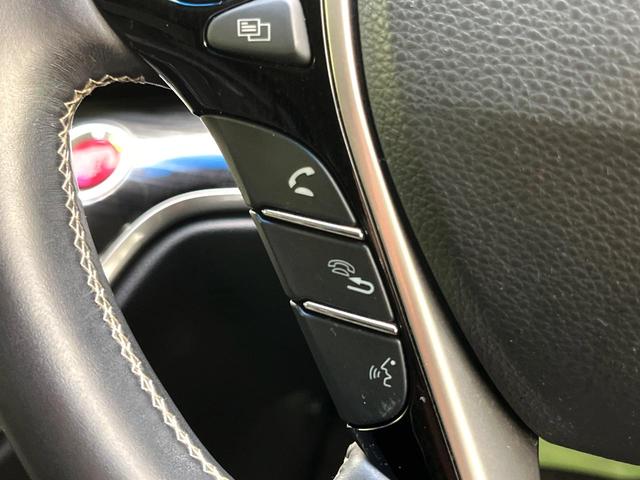 オデッセイ アブソルート・ＥＸ　禁煙車　純正ナビ　フリップダウンモニター　衝突軽減ブレーキシステム　両側電動スライドドア　ＨＩＤヘッド　クルコン　純正１８インチアルミ　パドルシフト　パワーシート　ＥＴＣ　スマートキー（29枚目）