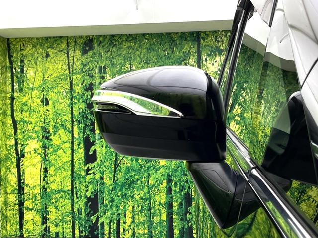 オデッセイ アブソルート・ＥＸ　禁煙車　純正ナビ　フリップダウンモニター　衝突軽減ブレーキシステム　両側電動スライドドア　ＨＩＤヘッド　クルコン　純正１８インチアルミ　パドルシフト　パワーシート　ＥＴＣ　スマートキー（57枚目）