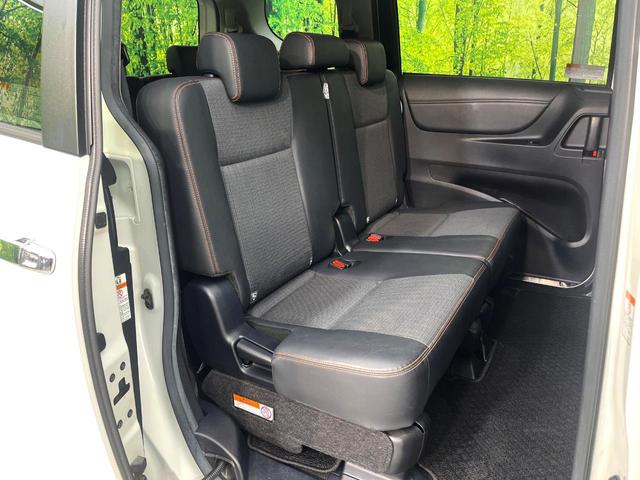 シエンタ Ｇ　クエロ　純正ＳＤナビ　バックカメラ　トヨタセーフティセンス　ＬＥＤヘッドライト　ビルトインＥＴＣ　スマートキー　オートエアコン　ドライブレコーダー　Ｂｌｕｅｔｏｏｔｈ再生　フルセグＴＶ　ステアリングスイッチ（8枚目）