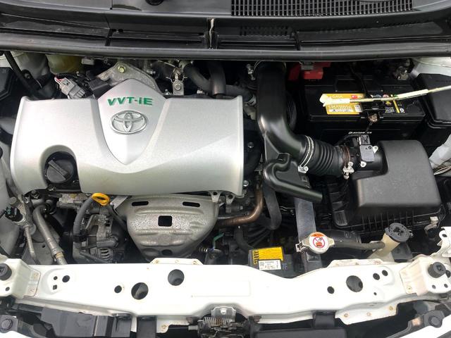 シエンタ Ｇ　クエロ　純正ＳＤナビ　バックカメラ　トヨタセーフティセンス　ＬＥＤヘッドライト　ビルトインＥＴＣ　スマートキー　オートエアコン　ドライブレコーダー　Ｂｌｕｅｔｏｏｔｈ再生　フルセグＴＶ　ステアリングスイッチ（18枚目）