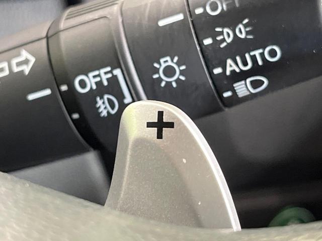 フィット 13G・S ホンダセンシング 純正SDナビ バックカメラ ホンダセンシング レーダークルーズ 禁煙車 ドラレコ スマートキー LEDヘッド ETC 車線逸脱警報 オートライト オートエアコン 純正15インチアルミ(31枚目)