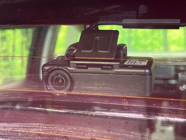 フィット 13G・S ホンダセンシング 純正SDナビ バックカメラ ホンダセンシング レーダークルーズ 禁煙車 ドラレコ スマートキー LEDヘッド ETC 車線逸脱警報 オートライト オートエアコン 純正15インチアルミ(53枚目)