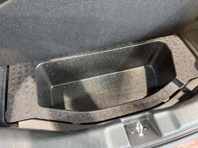 フィット 13G・S ホンダセンシング 純正SDナビ バックカメラ ホンダセンシング レーダークルーズ 禁煙車 ドラレコ スマートキー LEDヘッド ETC 車線逸脱警報 オートライト オートエアコン 純正15インチアルミ(57枚目)