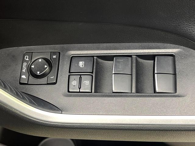 RAV4 G 純正9型ナビ バックカメラ 禁煙車 ブラインドスポット セーフティセンス シートヒーター シートメモリー パワーシート ステアリングヒーター パワーバックドア コーナーセンサー ETC 4WD(21枚目)