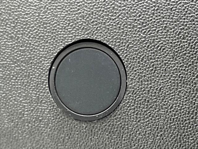 RAV4 G 純正9型ナビ バックカメラ 禁煙車 ブラインドスポット セーフティセンス シートヒーター シートメモリー パワーシート ステアリングヒーター パワーバックドア コーナーセンサー ETC 4WD(57枚目)