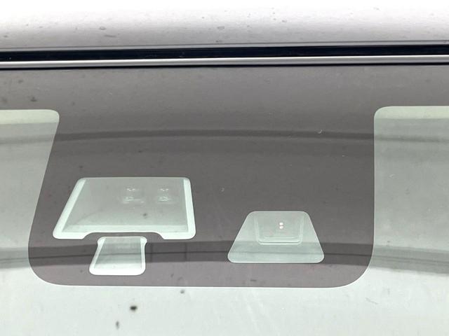 デイズルークス ハイウェイスター　Ｇターボ　純正ナビ　全周囲カメラ　禁煙車　両側電動スライドドア　エマージェンシーブレーキ　コーナーセンサー　ＨＩＤヘッド　純正１５インチアルミ　ターボ　クルコン　ＢＬＵＥＴＯＯＴ　スマートキー　オートハイビーム（5枚目）