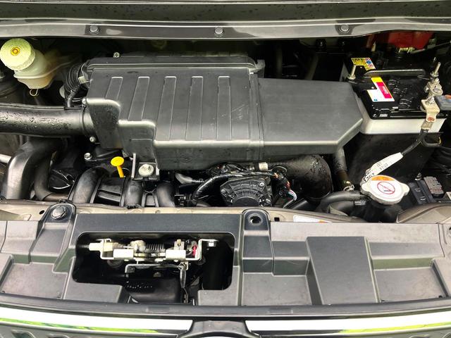 デイズルークス ハイウェイスター　Ｇターボ　純正ナビ　全周囲カメラ　禁煙車　両側電動スライドドア　エマージェンシーブレーキ　コーナーセンサー　ＨＩＤヘッド　純正１５インチアルミ　ターボ　クルコン　ＢＬＵＥＴＯＯＴ　スマートキー　オートハイビーム（18枚目）