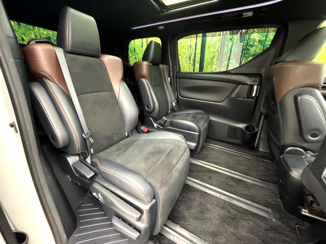 アルファード 2.5S Aパッケージ タイプブラック 禁煙車 サンルーフ メーカー純正10インチナビ パワーバックドア レーダークルーズコントロール バックカメラ ETC ドライブレコーダー 電子パーキング オートブレーキホールド 両側パワースライドドア(41枚目)