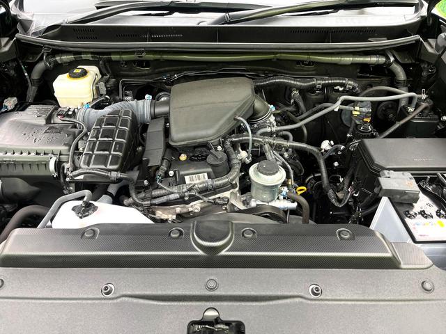 ランドクルーザープラド TX Lパッケージ 禁煙車 7人乗り 4WD 純正ナビ 全周囲カメラ パワーシート シートヒーター ウッドコンビステアリング LEDヘッドライト 純正19インチアルミ 黒革シート クルーズコントロール ETC(19枚目)