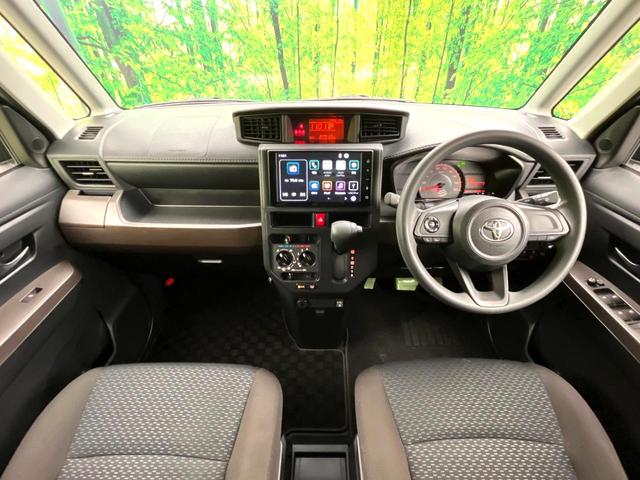 ルーミー Ｘ　禁煙車　純正９型ディスプレイオーディオ　スマートアシスト　バックカメラ　パワースライドドア　コーナーセンサー　スマートキー　アイドリングストップ　エアコン　オートライト　ＥＴＣ（2枚目）