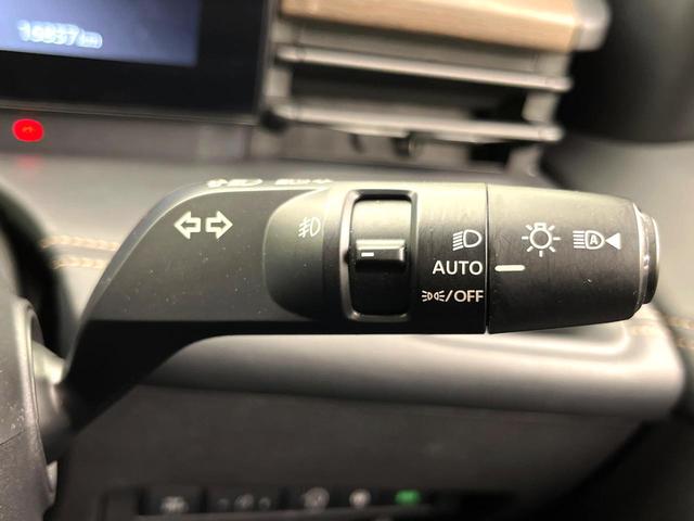 セレナ ハイウェイスターＶ　禁煙車　純正１２型ナビ　フリップダウン　プロパイロット　全周囲カメラ　両側電動スライドドア　デジタルインナーミラー　ブラインドスポット　インテリジェントエマージェンシーブレーキ　ＥＴＣ（27枚目）