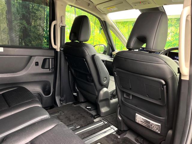 セレナ ハイウェイスターＶ　禁煙車　純正１２型ナビ　フリップダウン　プロパイロット　全周囲カメラ　両側電動スライドドア　デジタルインナーミラー　ブラインドスポット　インテリジェントエマージェンシーブレーキ　ＥＴＣ（41枚目）