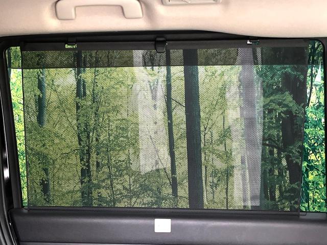 セレナ ハイウェイスターＶ　禁煙車　純正１２型ナビ　フリップダウン　プロパイロット　全周囲カメラ　両側電動スライドドア　デジタルインナーミラー　ブラインドスポット　インテリジェントエマージェンシーブレーキ　ＥＴＣ（42枚目）